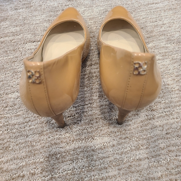 Coach heels - Picture 2 of 8